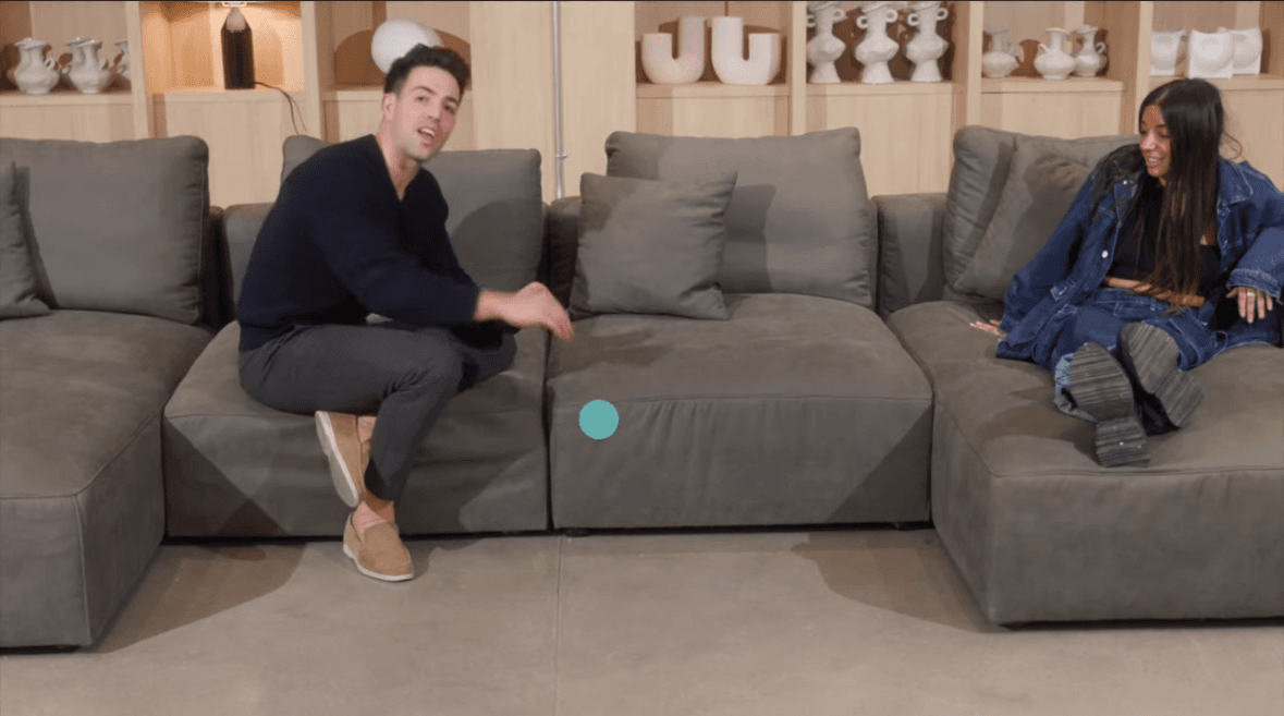 Cover Image for Shaul - CEO of Valyou Furniture is A Scam, A Cheater, A lier.